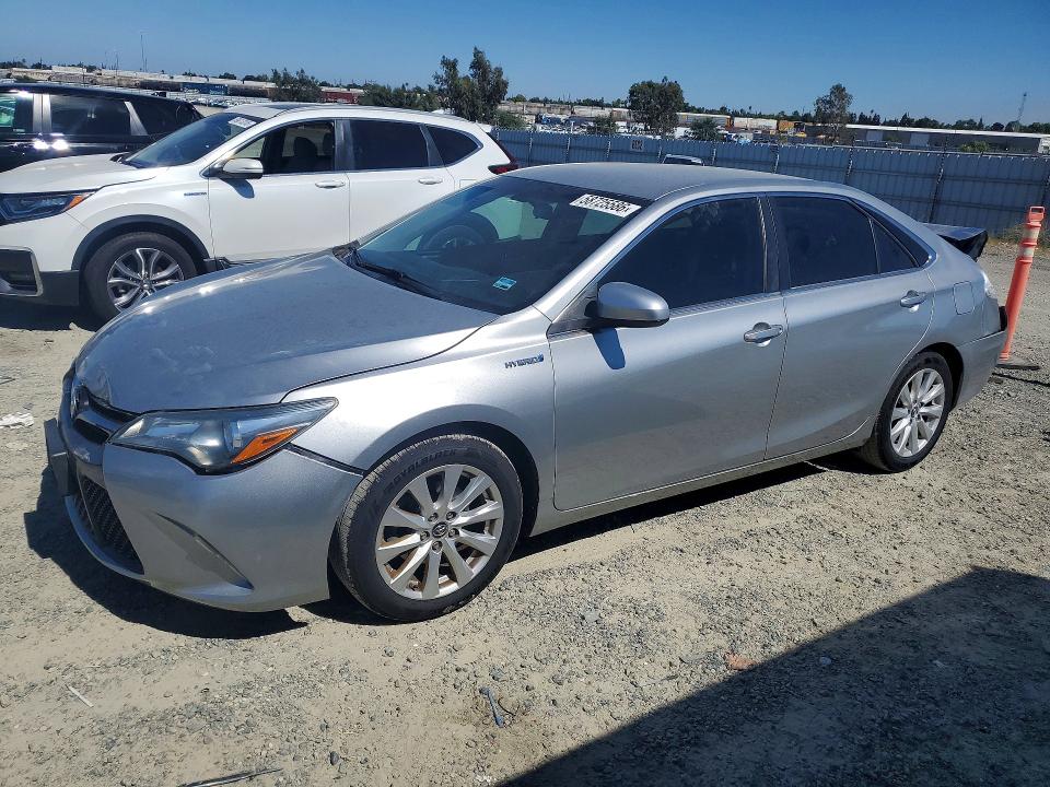 4T1BD1FK9HU206901
