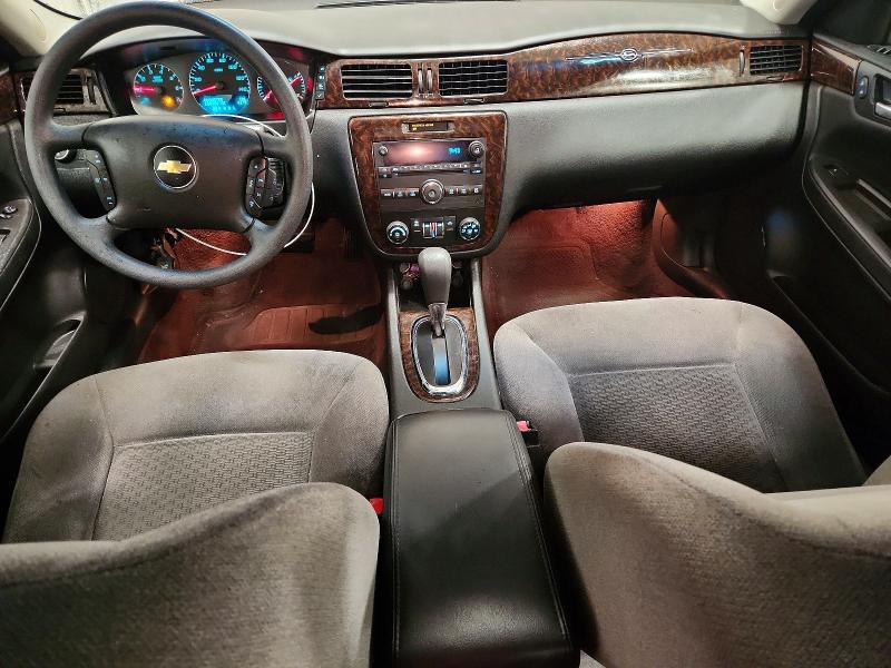 2G1WB5E39F1155592
