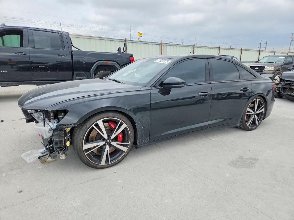 2022 AUDI S6 — VIN WAUDFBF22NN023565
