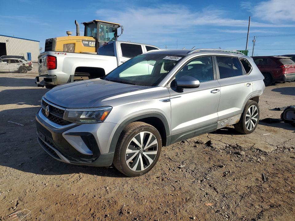 2024 VOLKSWAGEN TAOS — VIN 3VVSX7B26RM009003