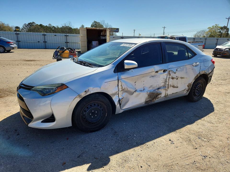 2017 TOYOTA COROLLA — VIN 5YFBURHE7HP678148