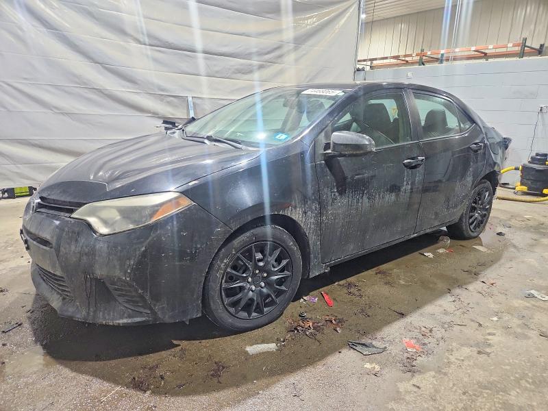 2015 TOYOTA COROLLA — VIN 5YFBURHE0FP212090