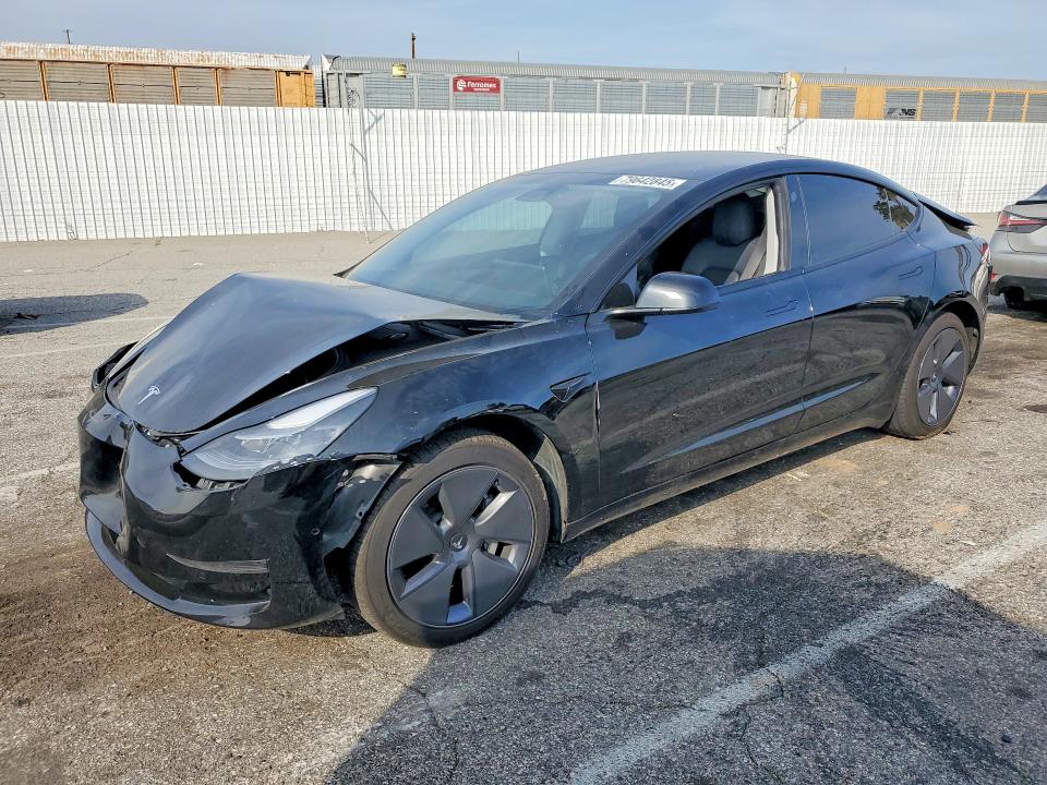 2022 TESLA MODEL 3 — VIN 5YJ3E1EB2NF139070