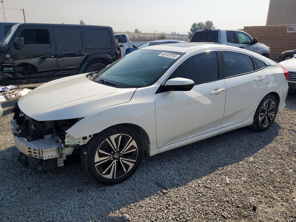2017 HONDA CIVIC — VIN 2HGFC1F76HH643683