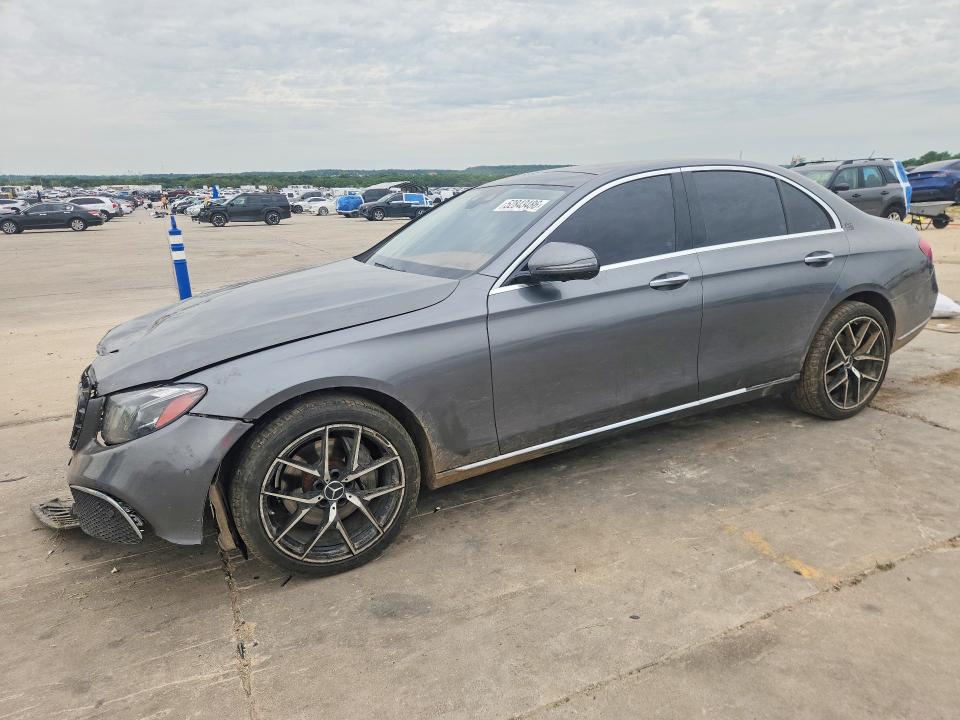 2017 MERCEDES-BENZ E — VIN WDDZF4KB5HA128421