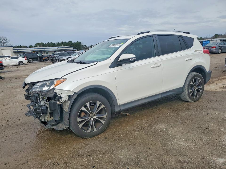 2015 TOYOTA RAV4 — VIN 2T3YFREVXFW179307