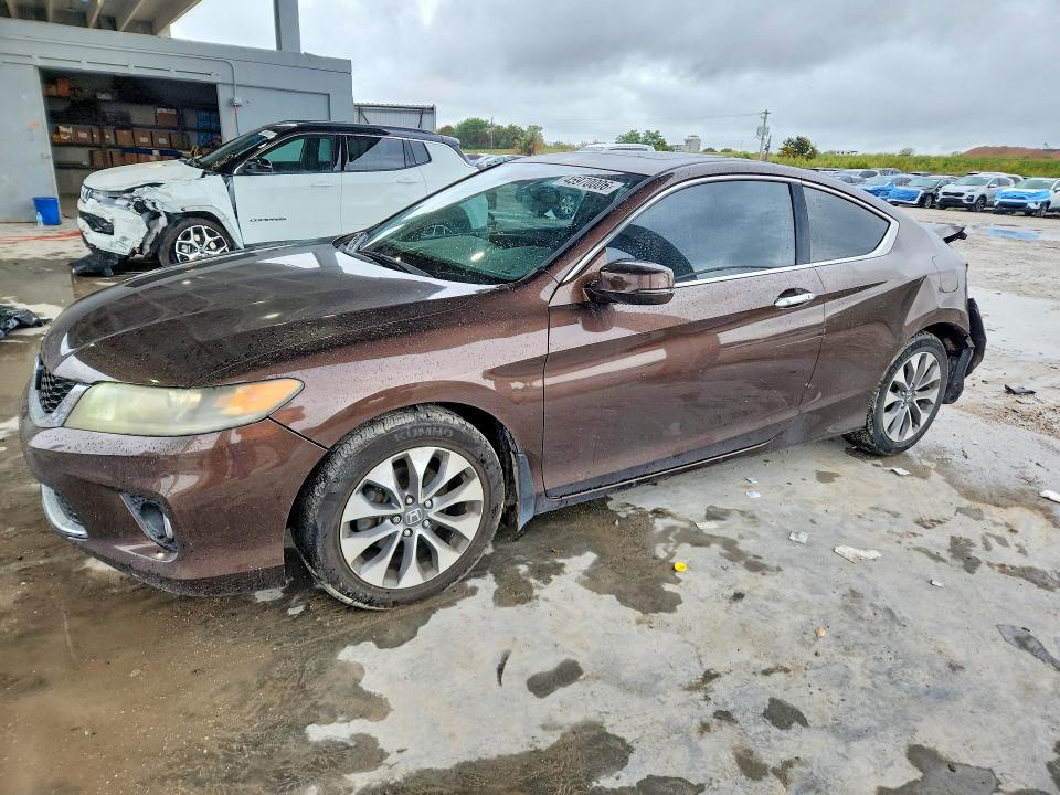 2015 HONDA ACCORD — VIN 1HGCT1B89FA002590