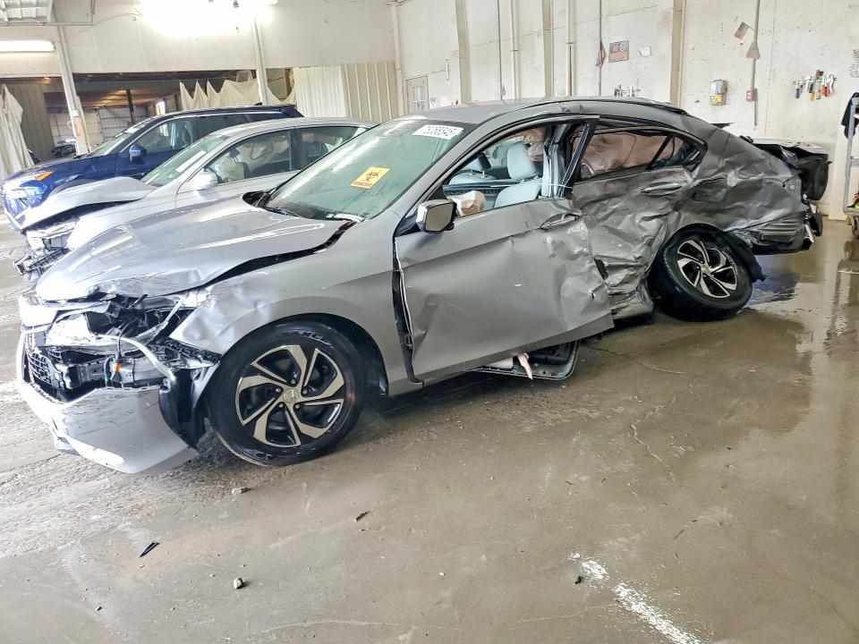 2016 HONDA ACCORD — VIN 1HGCR2F33GA219427