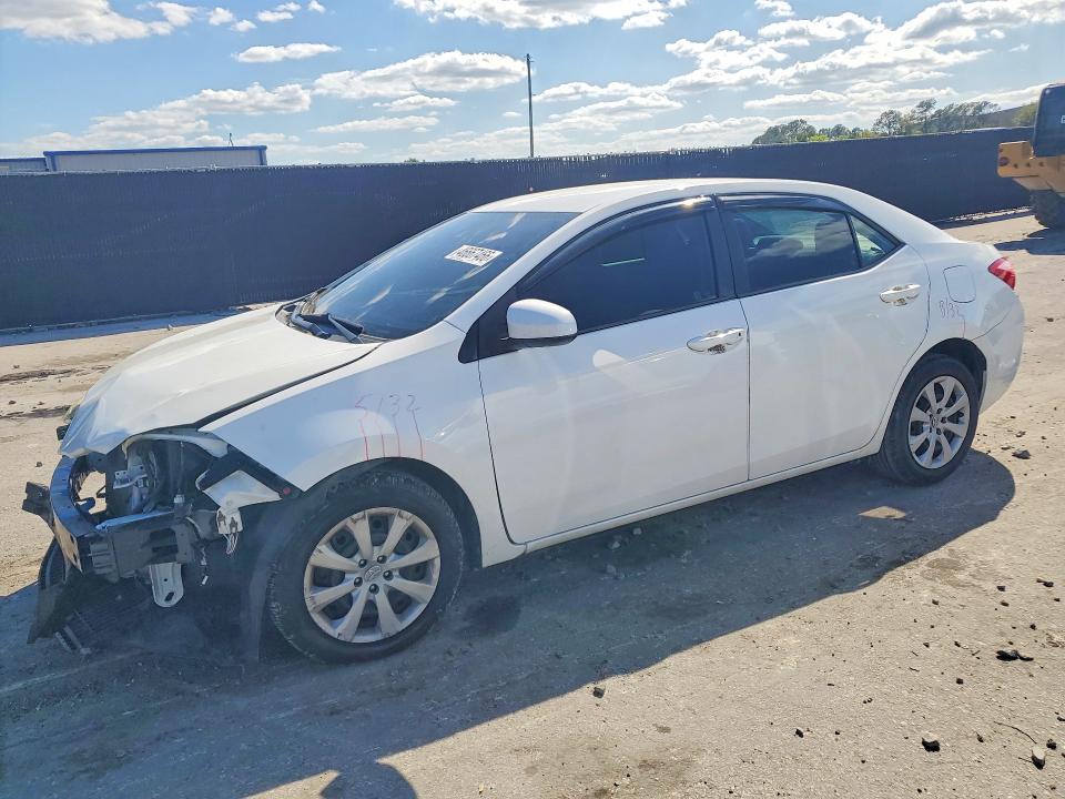 2018 TOYOTA COROLLA — VIN 2T1BURHE9JC094355