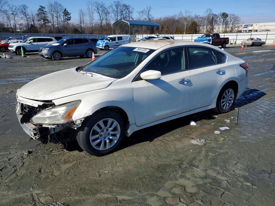 2015 NISSAN ALTIMA — VIN 1N4AL3AP8FC494937