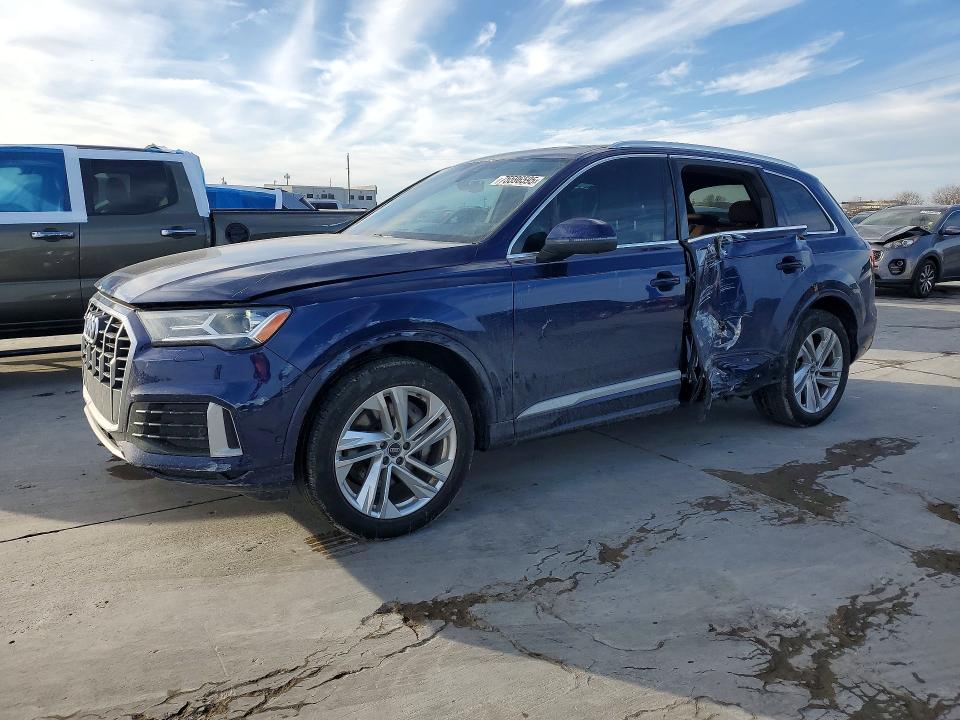 2021 AUDI Q7 — VIN WA1LJAF76MD034473