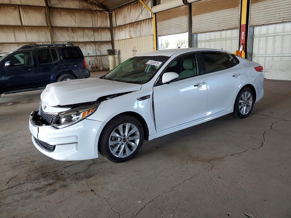 2016 KIA OPTIMA — VIN 5XXGU4L34GG077950