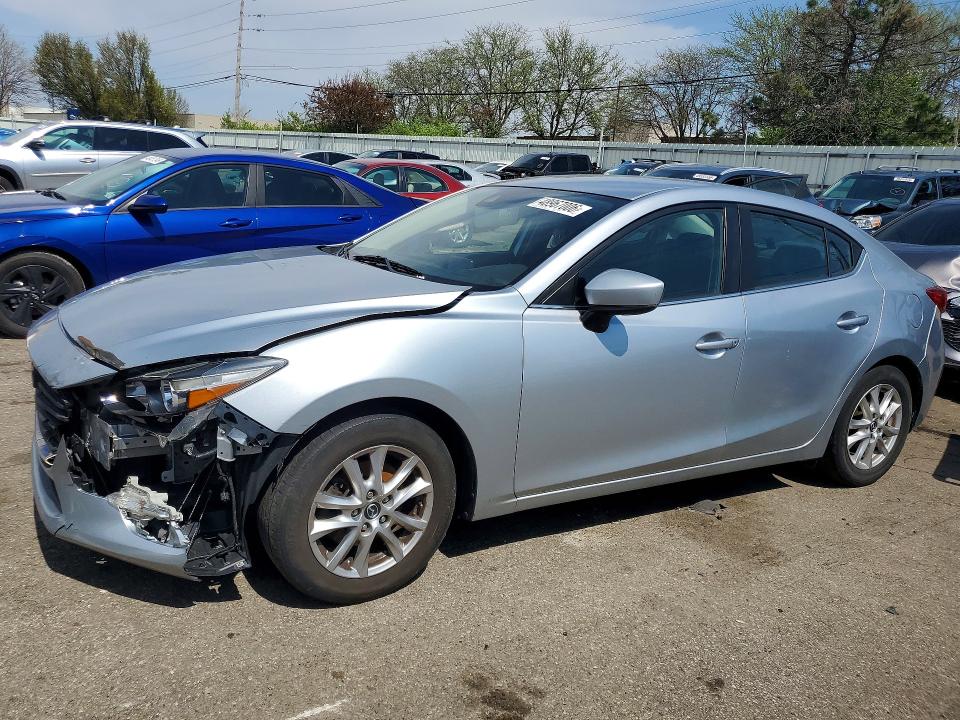 3MZBN1U75JM232595