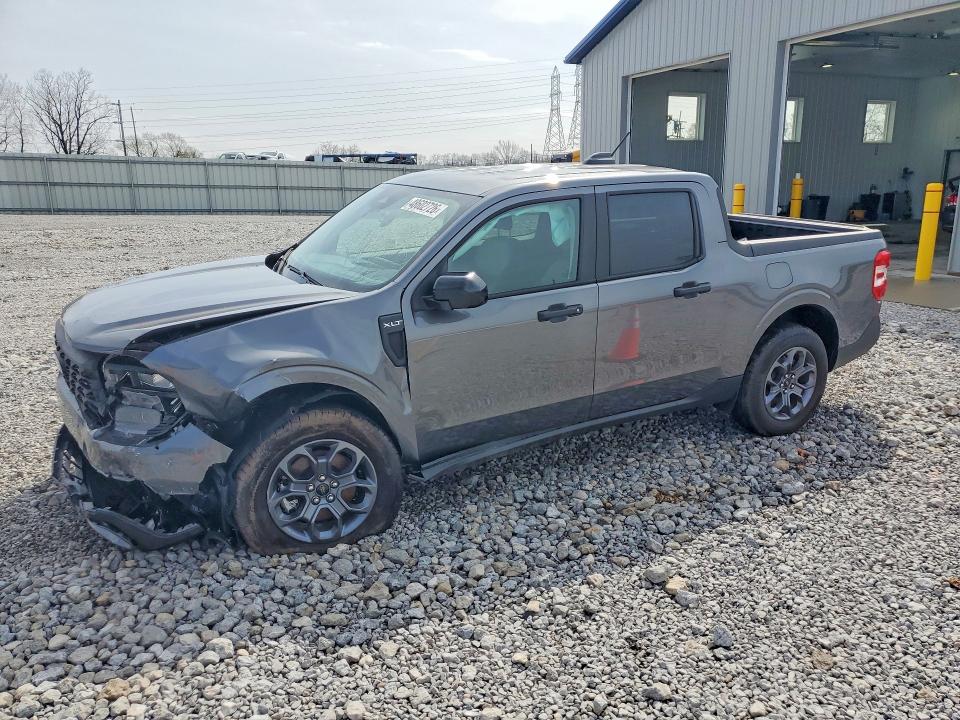 2025 FORD MAVERICK — VIN 3FTTW8JA9SRB74301
