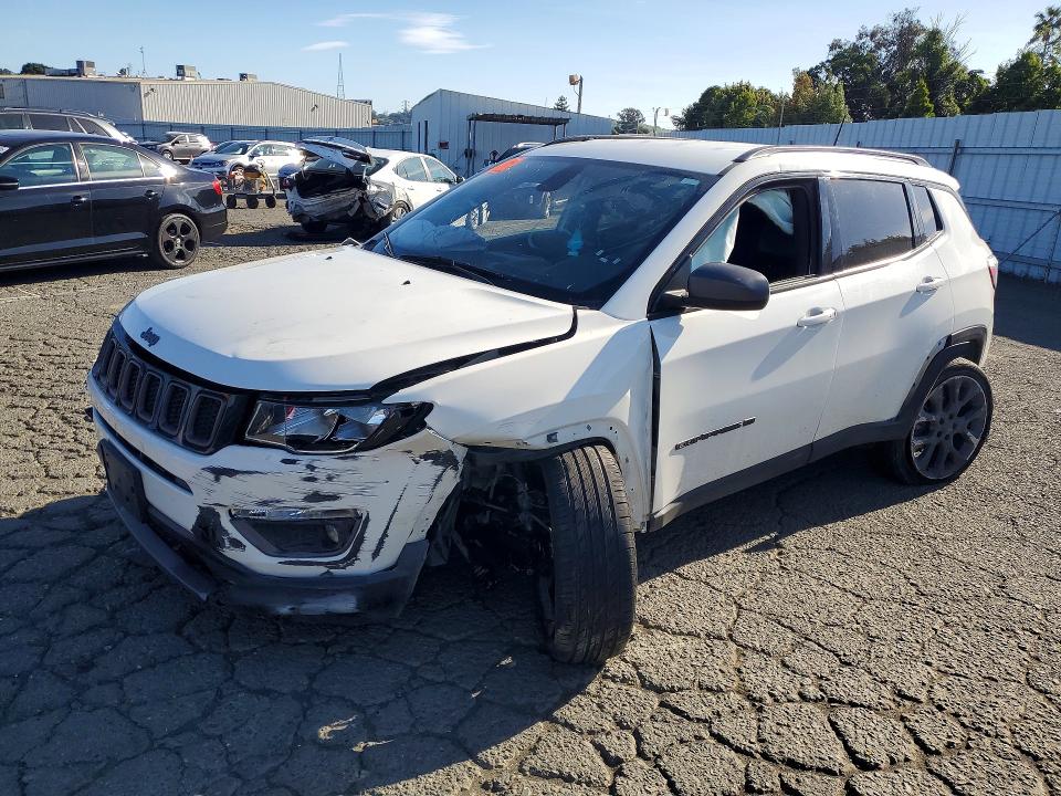 2021 JEEP COMPASS — VIN 3C4NJCEBXMT596922