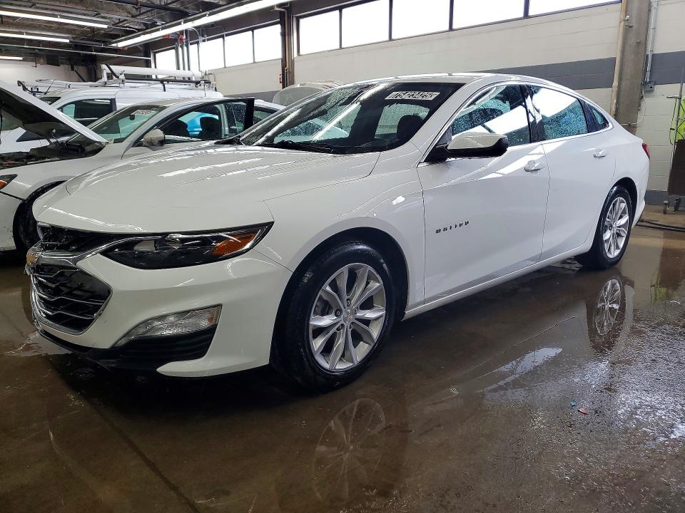 2022 CHEVROLET MALIBU — VIN 1G1ZD5ST2NF136207