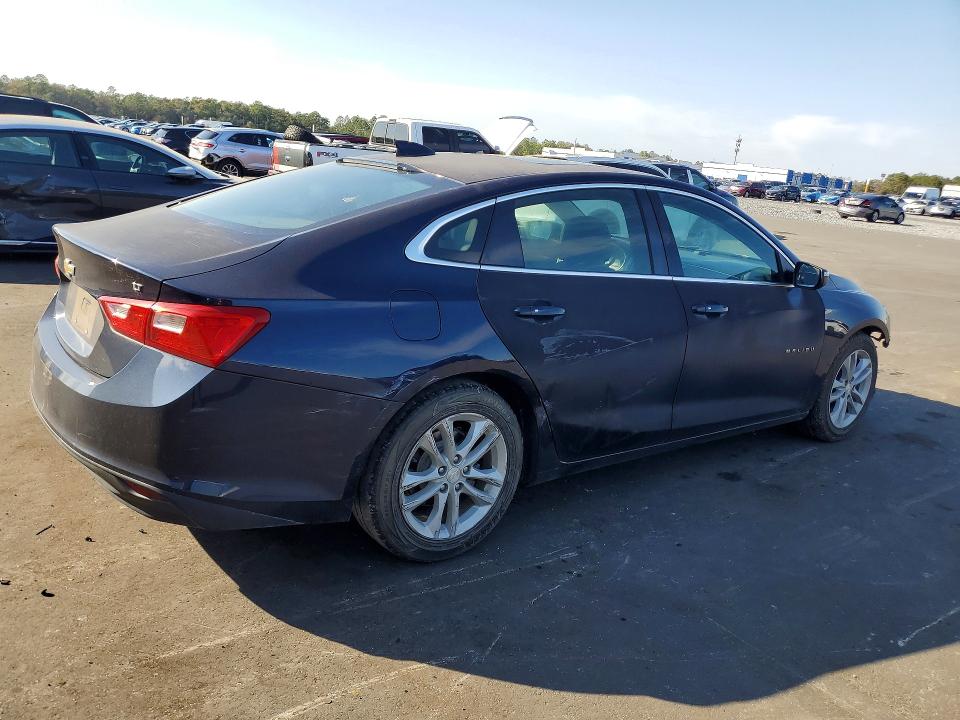 1G1ZD5ST7JF148587