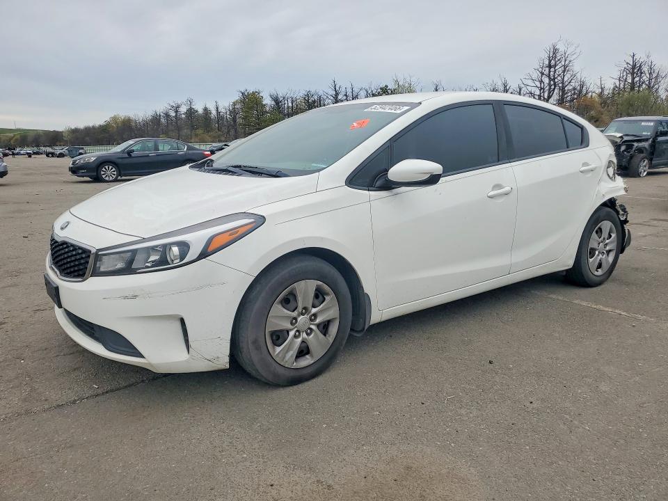 2017 KIA FORTE — VIN 3KPFK4A76HE026077