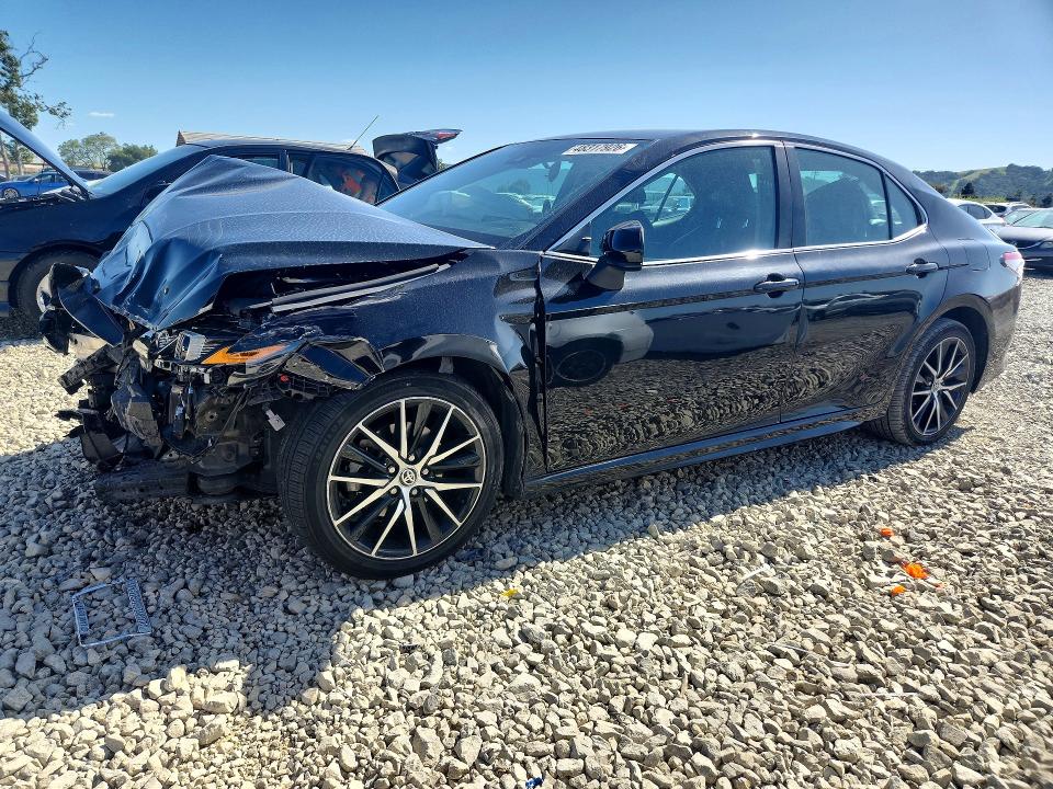 2021 TOYOTA CAMRY — VIN 4T1G11AKXMU412759