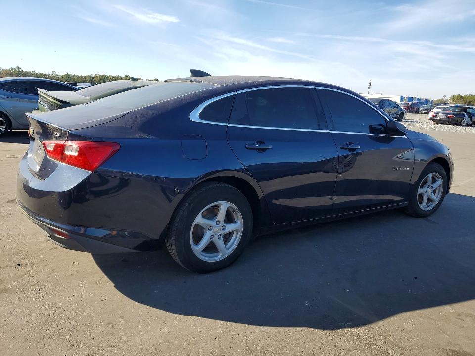 1G1ZB5ST9GF277560