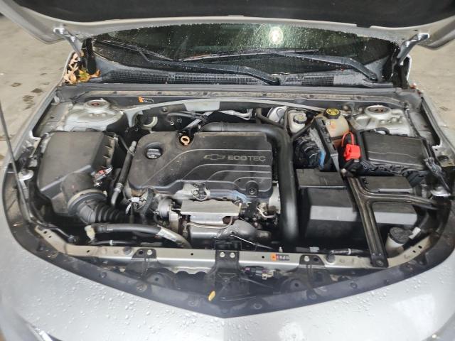 1G1ZB5ST8HF131118