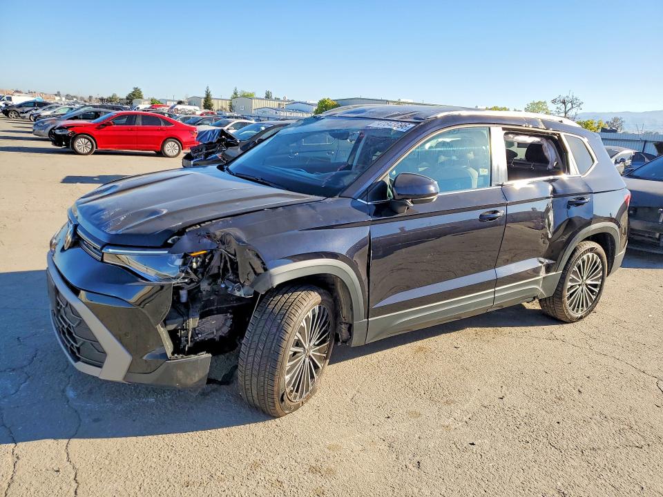 2025 VOLKSWAGEN TAOS — VIN 3VVSC7B29SM015833