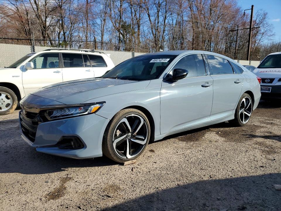 2022 HONDA ACCORD — VIN 1HGCV1F4XNA107767