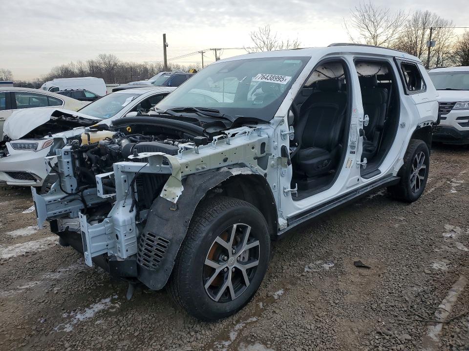 2024 JEEP GRAND CHEROKEE — VIN 1C4RJKBG1R8542605