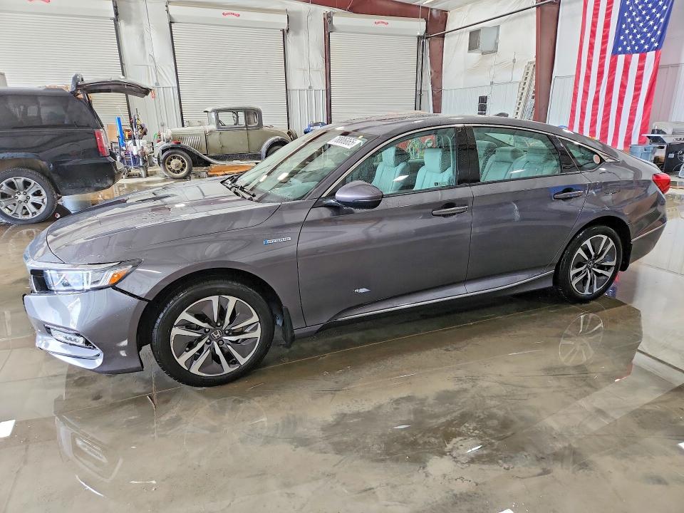 2018 HONDA ACCORD — VIN 1HGCV3F57JA008337