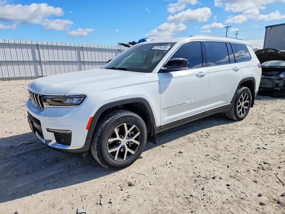 2024 JEEP GRAND CHEROKEE — VIN 1C4RJKBG7R8926100