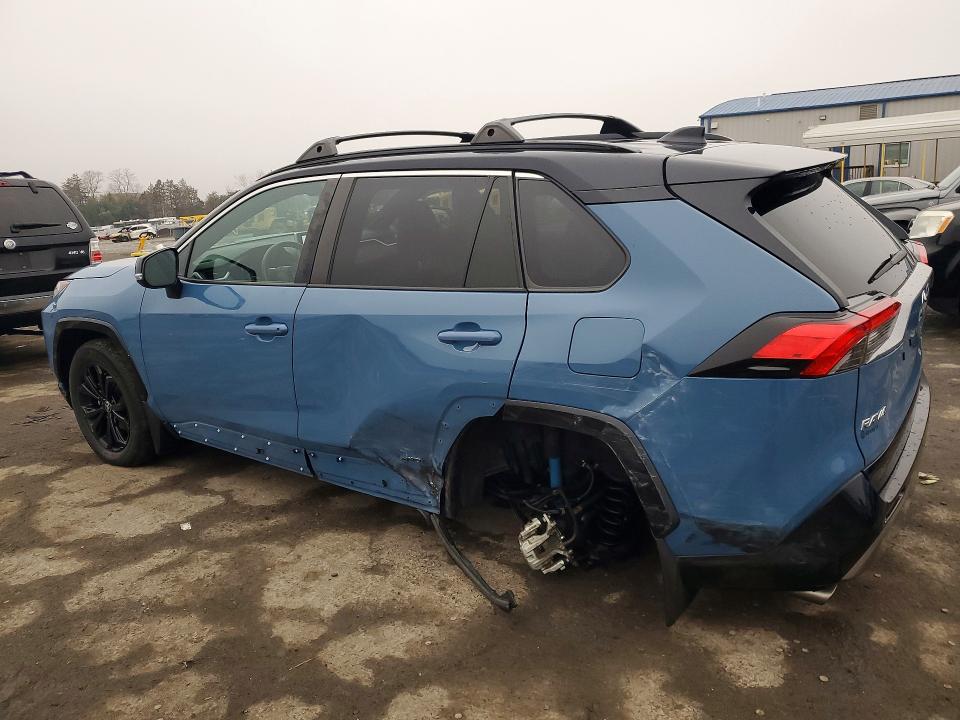 4T3E6RFV0NU067597