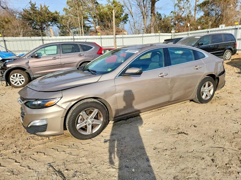 1G1ZD5ST5NF193811