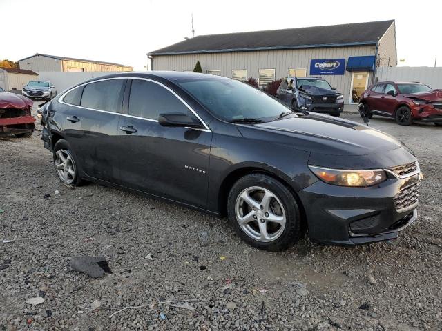 1G1ZB5ST5HF144070