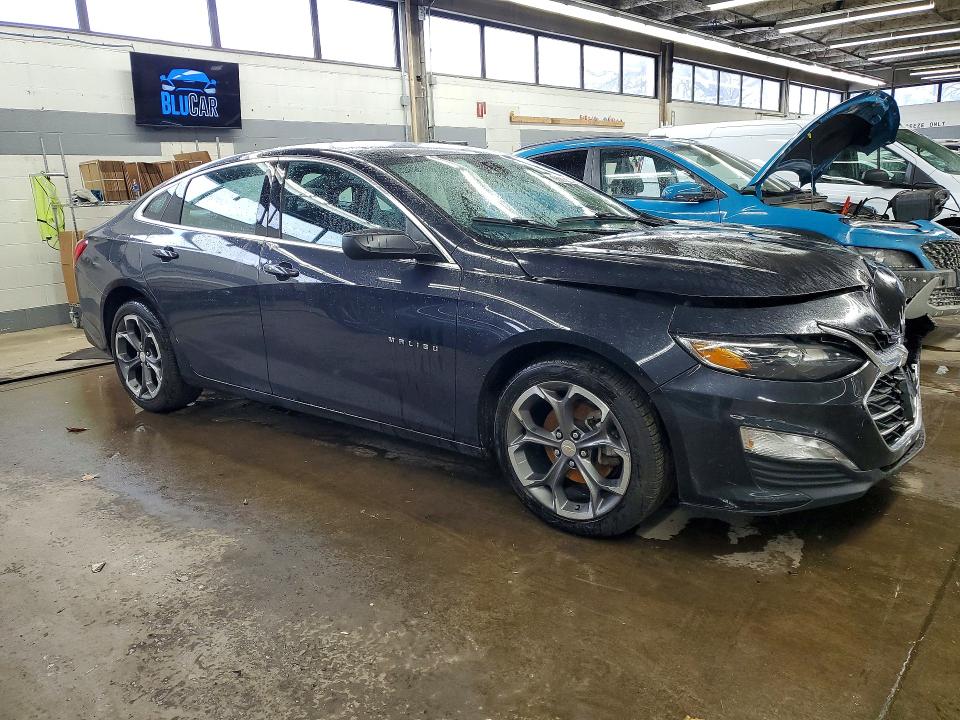 1G1ZD5ST5PF209198