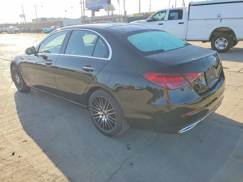 W1KAF4GB8SR253346