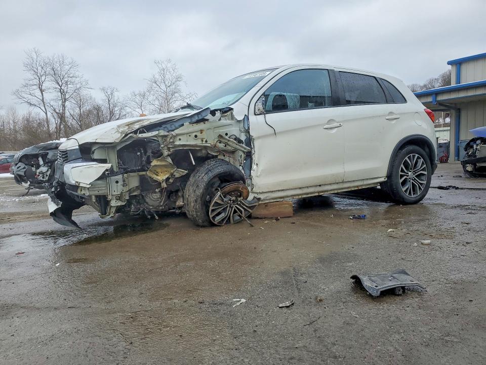 2017 MITSUBISHI OUTLANDER SPORT — VIN JA4AR3AU1HZ067463