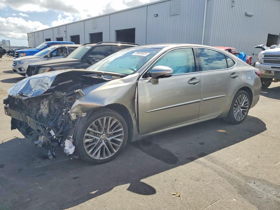 2016 LEXUS ES 350 — VIN 58ABK1GG5GU008324