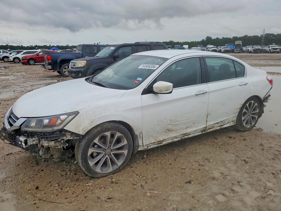 2015 HONDA ACCORD — VIN 1HGCR2F57FA052604