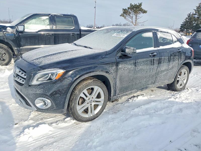2019 MERCEDES-BENZ GLA — VIN WDCTG4GB5KJ551927