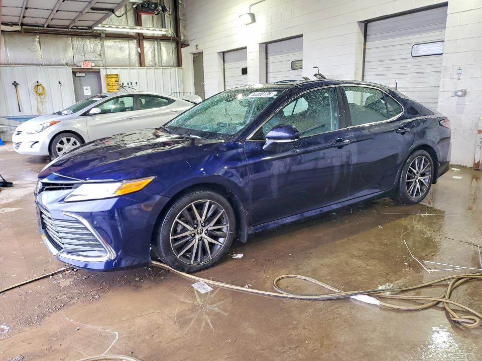 2022 TOYOTA CAMRY — VIN 4T1F11BK6NU062316