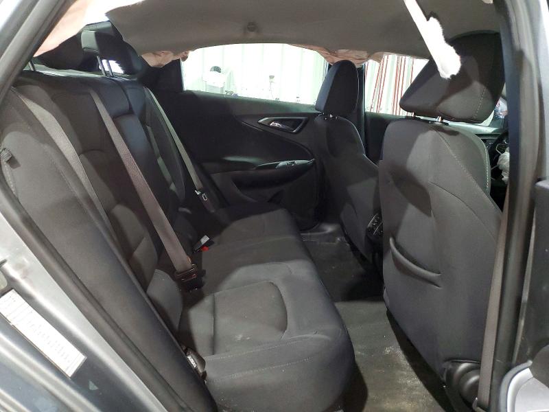 1G1ZD5ST8RF128604