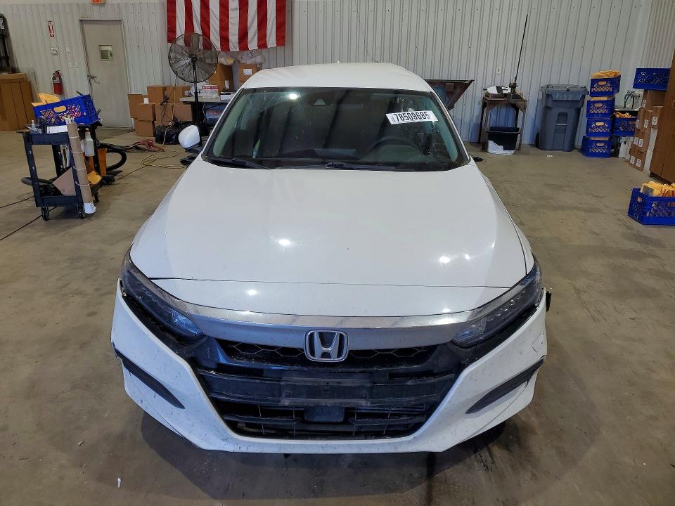 1HGCV1F12LA082480