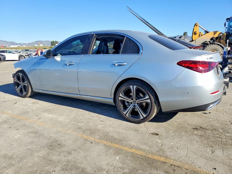 W1KAF4GB5SR260352