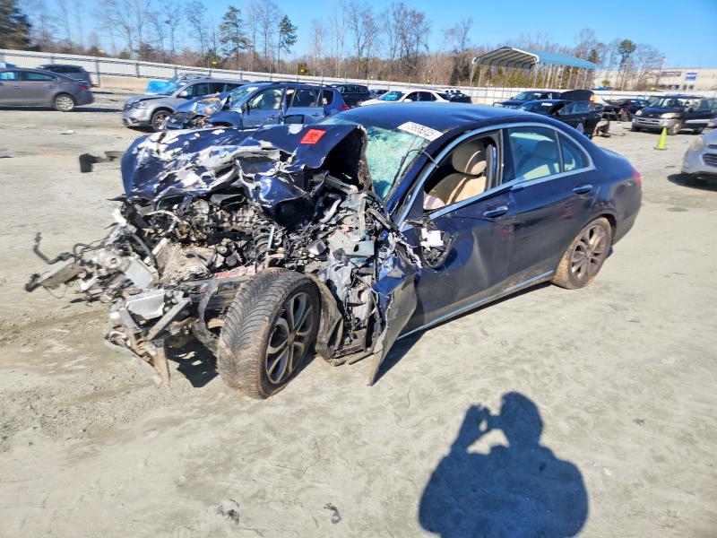 2015 MERCEDES-BENZ C — VIN 55SWF4KB5FU008814