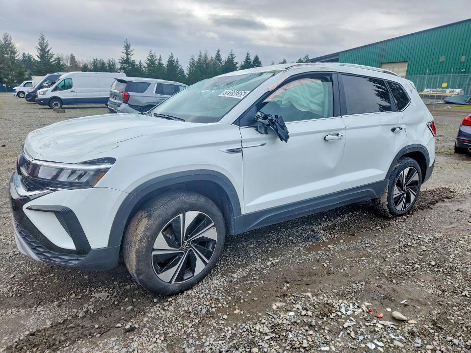 2024 VOLKSWAGEN TAOS — VIN 3VVUX7B27RM057909
