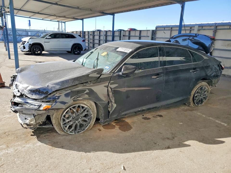 2018 HONDA ACCORD — VIN 1HGCV1F15JA196552