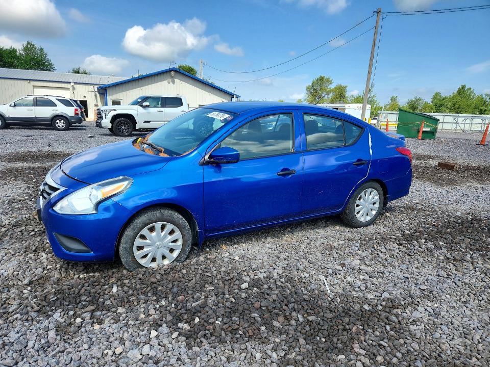 2016 NISSAN VERSA — VIN 3N1CN7AP3GL889492