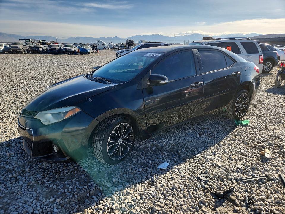 2015 TOYOTA COROLLA — VIN 5YFBURHE4FP325380