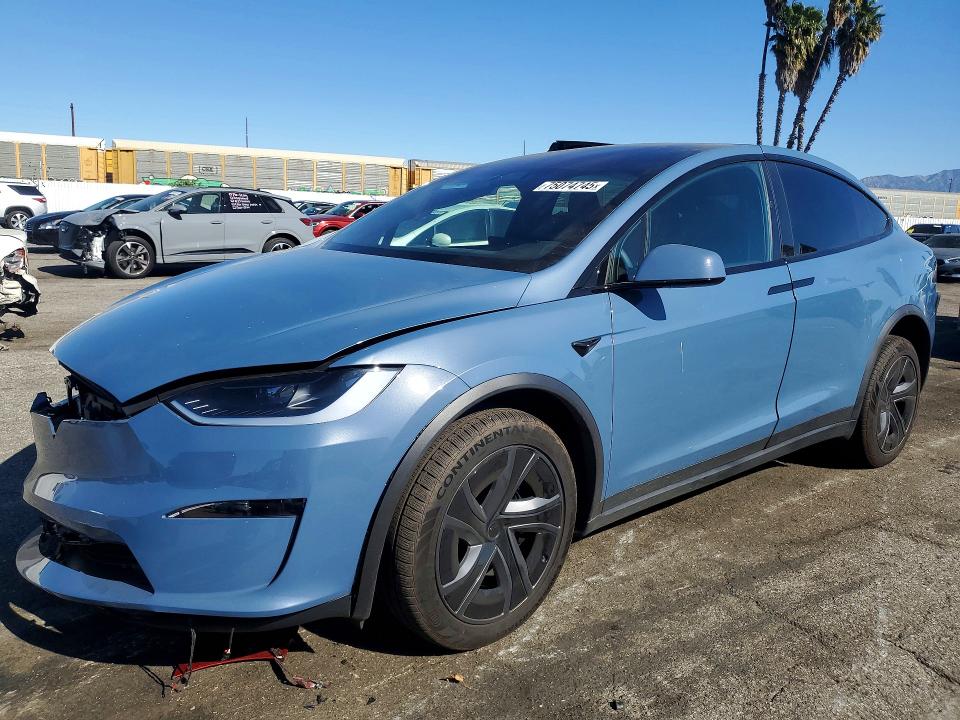2026 TESLA MODEL X — VIN 7SAXCAE50TF473101