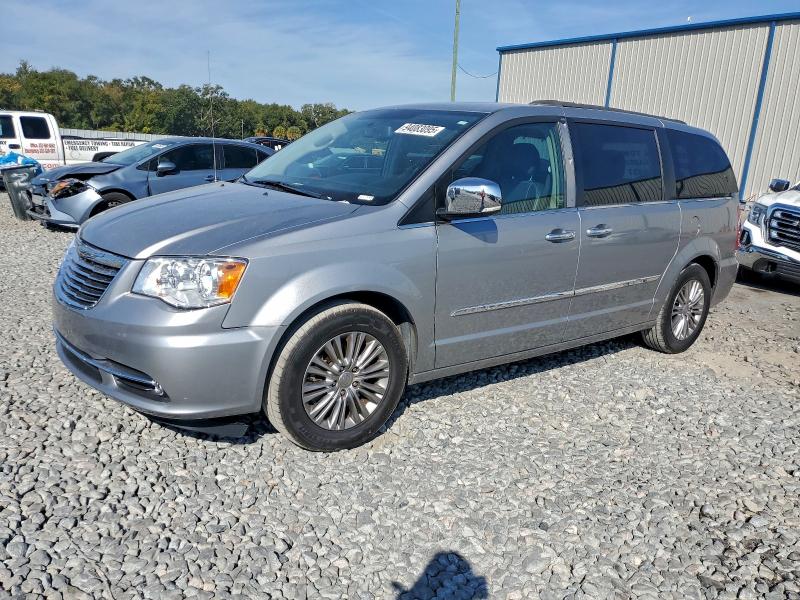 2016 CHRYSLER TOWN & COU — VIN 2C4RC1CG2GR105264